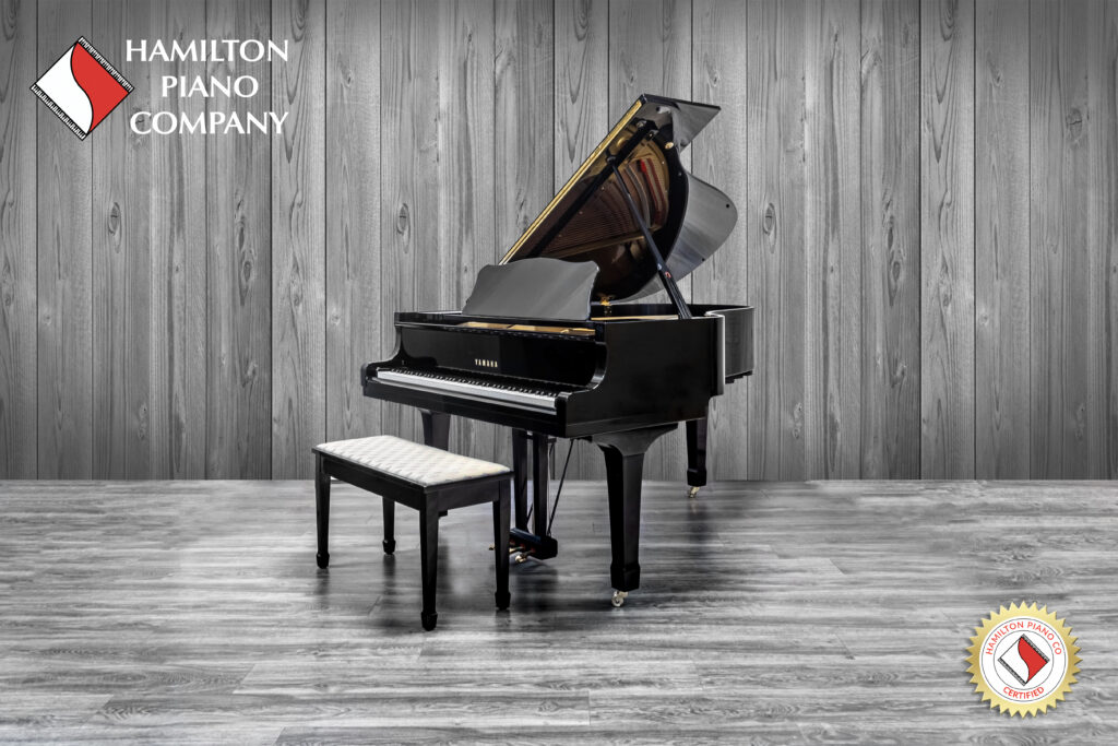 Black Yamaha Baby Grand Piano for Sale