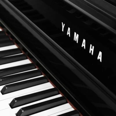 Yamaha CLP-795GP digital grand piano in polished ebony finish