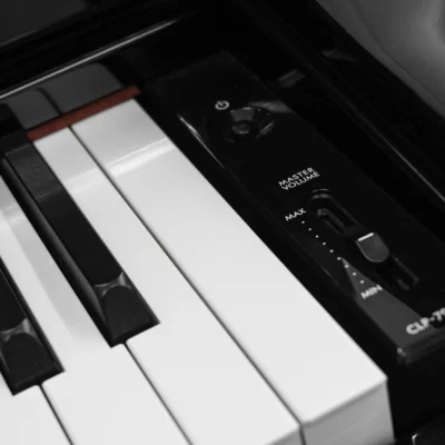 Yamaha CLP-795GP digital grand piano in polished ebony finish