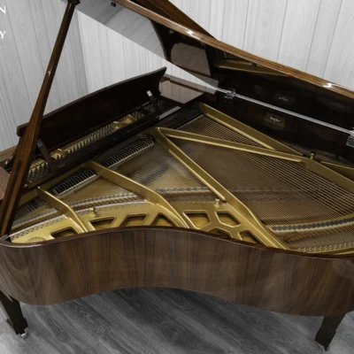 Kawai KG-2D baby grand piano finished in high-polish rosewood